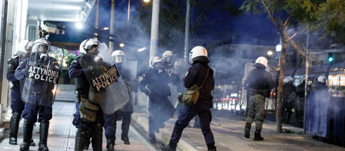 Νέα Σμύρνη: Αναμένονται νέες συλλήψεις για την επίθεση στον αστυνομικό - Τι ερευνά η ΕΛ.ΑΣ.